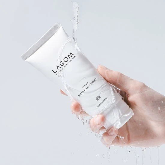 LAGOM Cellup Micro Foam Cleanser